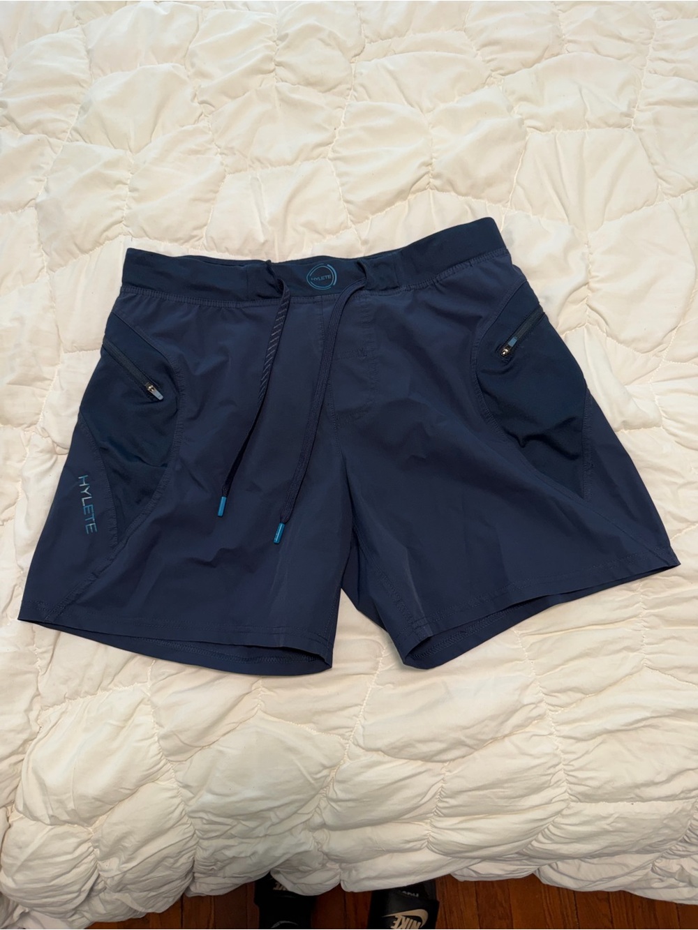 Men’s hylete shorts M